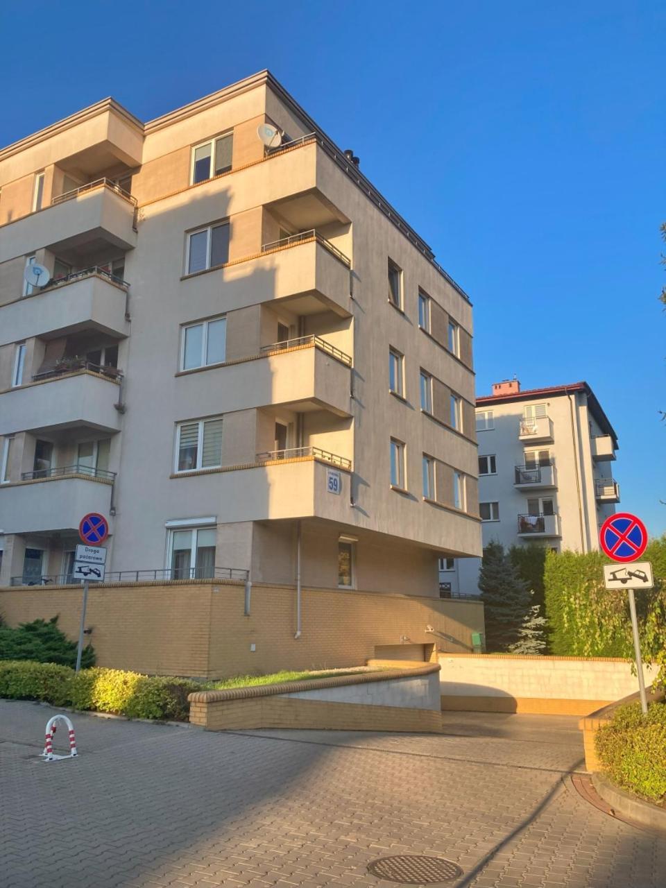Ring - Apartment *